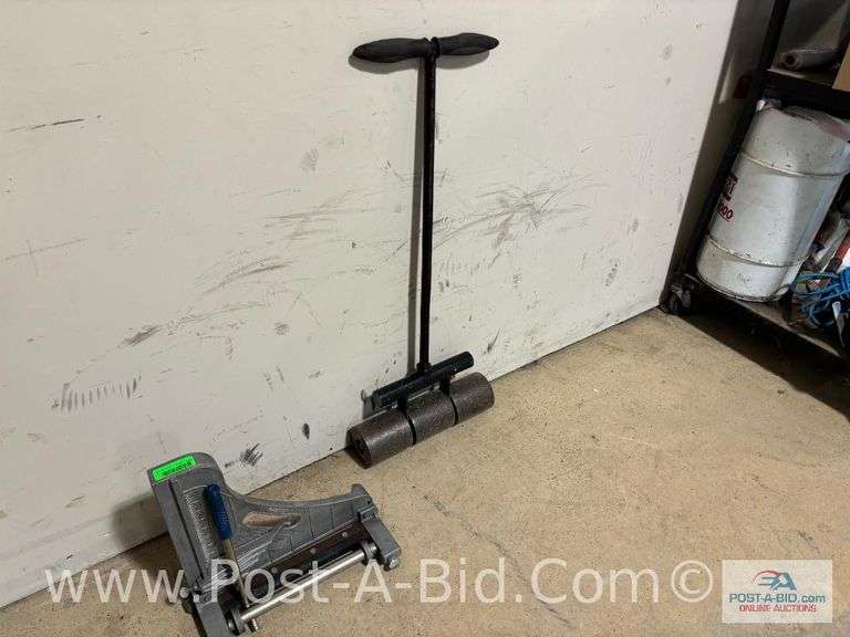 50lb Carpet And Linoleum Roller And Vinyl Plant/Tile Laminage Flo