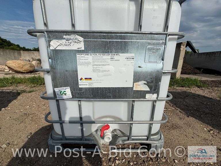 250 Gallon Poly Tank, "Food Grade, 1 Use".