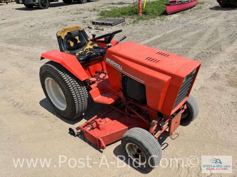 1986 Ingersoll/Case 448 Hydrostatic Lawn Mower With Onan 18HP Mot