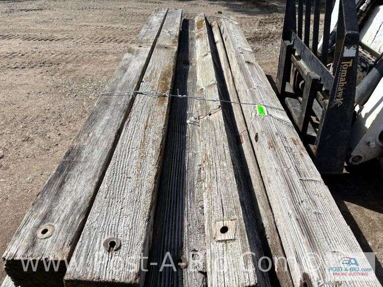 Bundle Of Wood 10' Cross Arms, Approx. 25 Each.