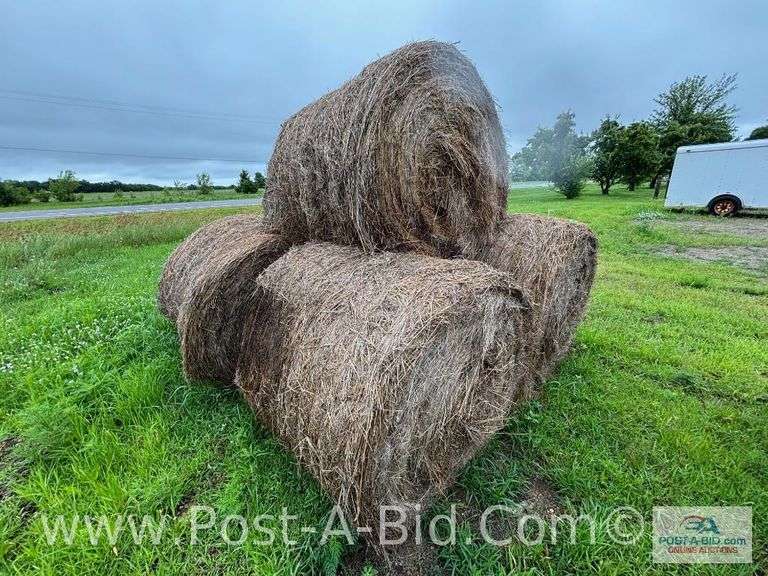 5-Grass Hay Round Bales, Twine Tie, 2024 Hay Season.