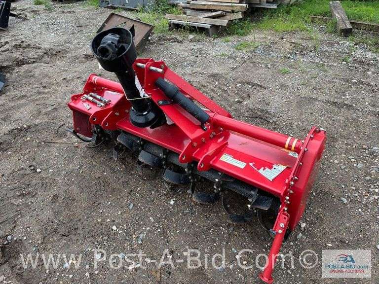 Mahindra 5' 3 Point Tiller, Newer Used MTill 150.