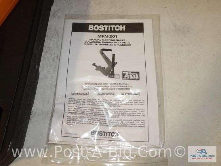 Bostich MFN-201 Manual Flooring Nailer In Case, Owner Stated "Use