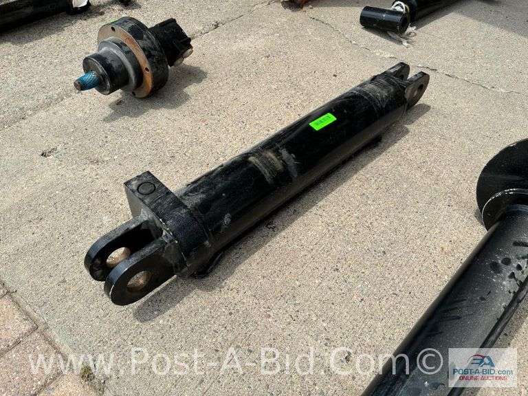 New Hydraulic Cylinder.