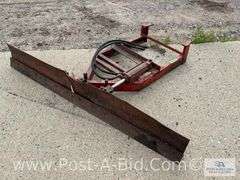 Allis Chalmers Hydraulic Grading/Belly Blade, Owner Stated, "Fits