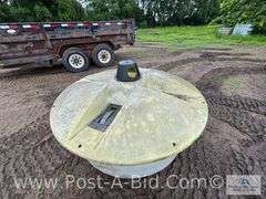 QLF Liquid Molasses Lick Tank.