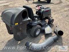 Troybilt Riding Mower With 22HP Motor, Hydrostatic, 48" Deck With