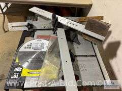 Skil Table Saw 10" Model 3400 With Extra Blades.