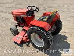 1986 Ingersoll/Case 448 Hydrostatic Lawn Mower With Onan 18HP Mot