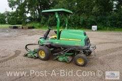 2016 John Deere 8800 A Hydrostatic 4 x 4 Diesel Commercial Mower
