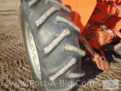 Allis Chalmers D-17 Wide Front Gas Tractor, Cab Needs Glass, PTO,
