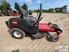 Toro Timecutter SS 3200 Zero Turn Lawn Mower With 32" Deck, Bagge
