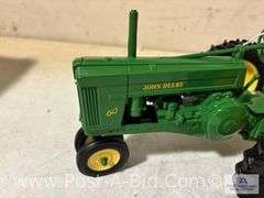 John Deere Toy Tractor 60.