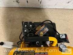 DeWalt 2 Tank 4 Gallon Air Compressor With Oil.