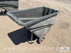 Rubbermaid 1006 HD Pump Cart 1/2 Cu. Yard Cap.