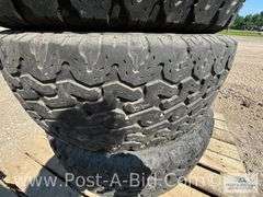 4-Firestone Radial 31 x 10.5 R15 LT Tires On 15" GM 6 Bolt Rims,