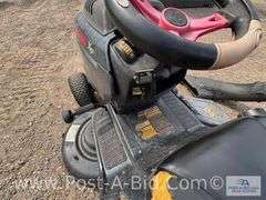 Troybilt Riding Mower With 22HP Motor, Hydrostatic, 48" Deck With