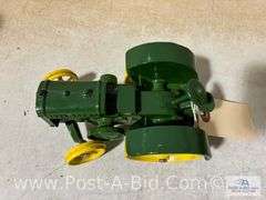 John Deere Toy Tractor, Steel Wheel.