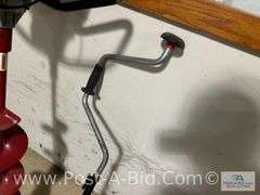 Eskimo Ice Auger With Manual Ice Auger.