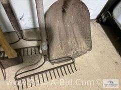 Large Lot Of Garden Tools