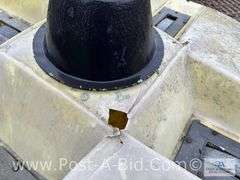 QLF Liquid Molasses Lick Tank.