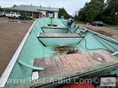 1978 Lund 14' Boat With Evinrude 35 HP Motor, 1978 Midi Trailer W