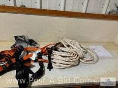 Malta Safety Harness And Rope, Owner Stated "Used Once".