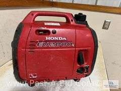 Honda EU2000I Generator.