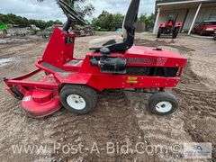 Toro Groundsmaster 117 Lawn Mower With 44" Front Mounted Deck, 17