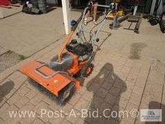 Yardmax #YE7160 Sweeper With 209 cc Gas Motor.
