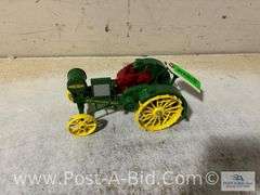 Waterloo Boy Kerosene Toy Tractor, Steel Wheel (Ertl).