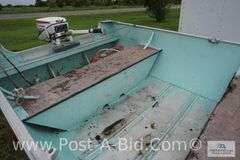 1973 Lund 14' Boat With Johnson 15HP Motor, Owner Stated "Hasnt B