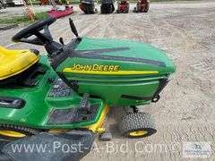 John Deere LX279 Hydrostatic Riding Lawn Mower With Twin Bag Bagg