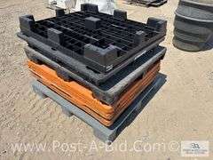 7-Plastic Pallets.