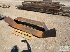 1 Set Tandem Axle Trailer Fenders, Steel.