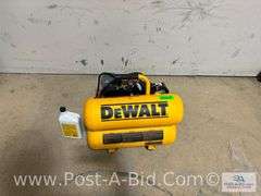 DeWalt 2 Tank 4 Gallon Air Compressor With Oil.