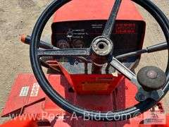 1986 Ingersoll/Case 448 Hydrostatic Lawn Mower With Onan 18HP Mot