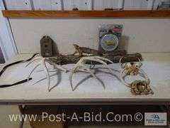 Squirrel Mount, Deer Antlers, 550lb Big Game Scale, Cudde Back Di