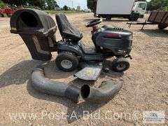 Troybilt Riding Mower With 22HP Motor, Hydrostatic, 48" Deck With