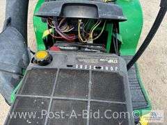 John Deere LX279 Hydrostatic Riding Lawn Mower With Twin Bag Bagg