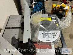 Skil Table Saw 10" Model 3400 With Extra Blades.