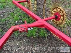 Tonutti P3/94 Hay Rake, 3 Wheel Turner/Flipper.