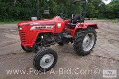 2008 Mahindra 3325 4x2 Diesel Tractor With 425 Hours, 3 Point PTO