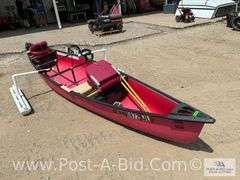 2000 Coleman 17' Canoe With Floats, Seats, Dolly And Paddles, MN