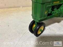 John Deere Toy Tractor 60.