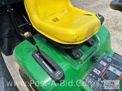 John Deere LX279 Hydrostatic Riding Lawn Mower With Twin Bag Bagg