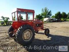 Allis Chalmers D-17 Wide Front Gas Tractor, Cab Needs Glass, PTO,