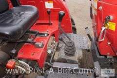 2008 Mahindra 3325 4x2 Diesel Tractor With 425 Hours, 3 Point PTO