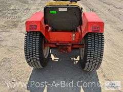 1986 Ingersoll/Case 448 Hydrostatic Lawn Mower With Onan 18HP Mot