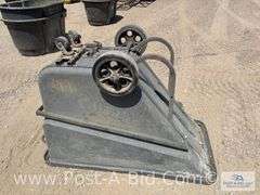 Rubbermaid 1006 HD Pump Cart 1/2 Cu. Yard Cap.